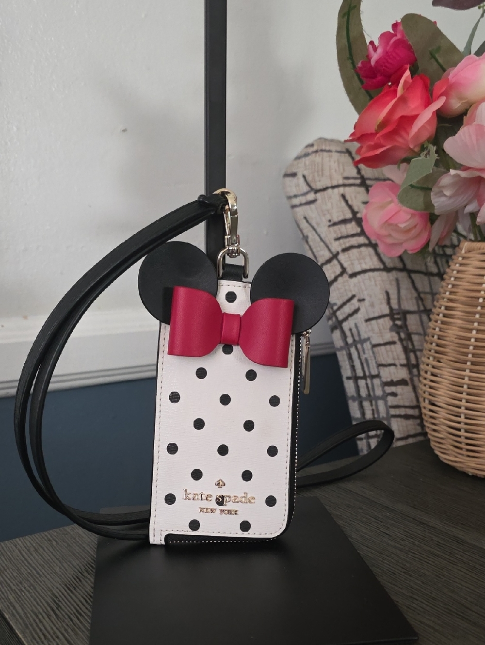 Kate Spade Disney Minnie Mouse Card Case Lanyard